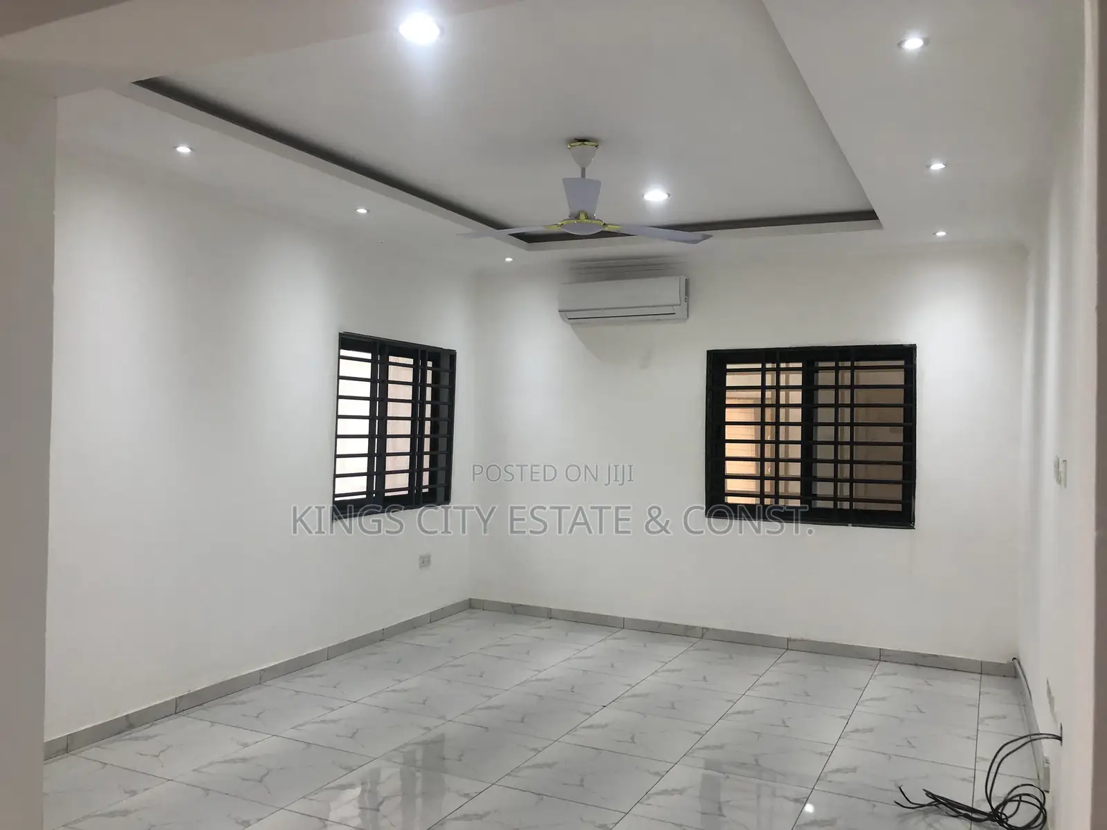 4bdrm Townhouse/Terrace in Mile-7, Achimota for sale