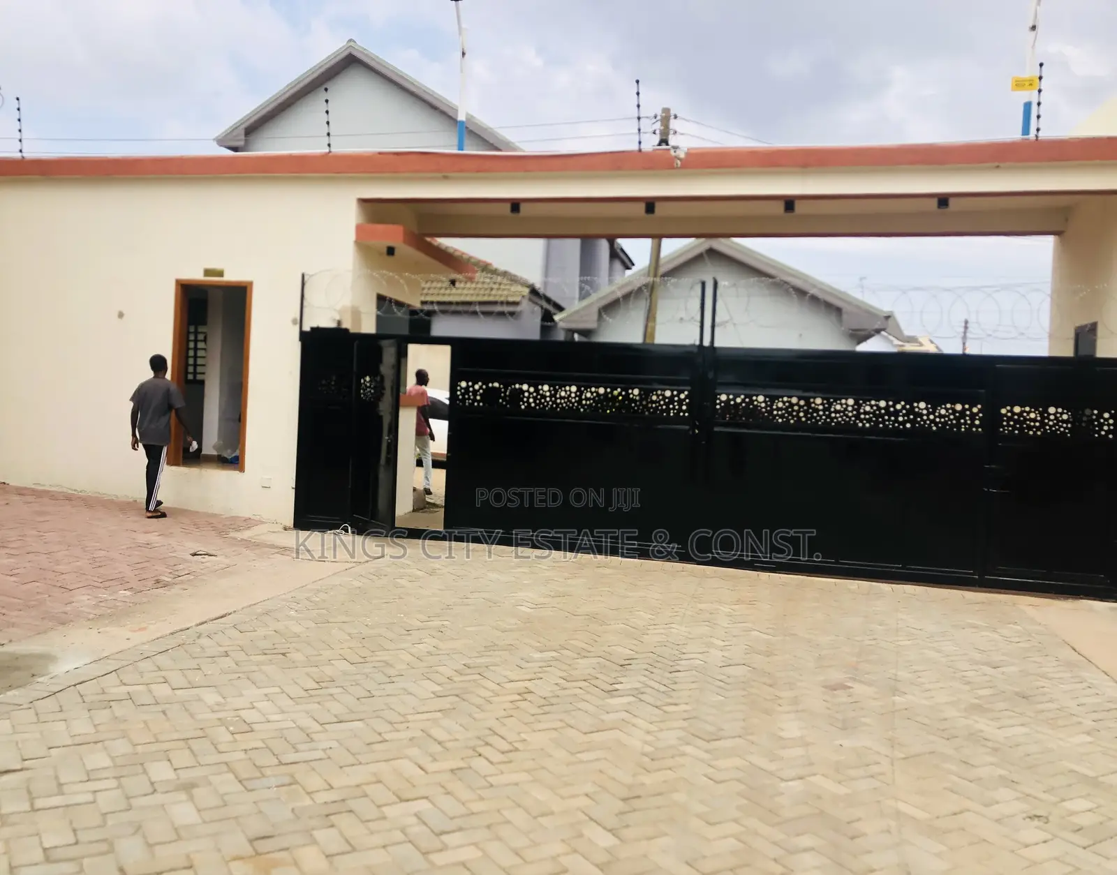 4bdrm House in Mile-7, Achimota for rent