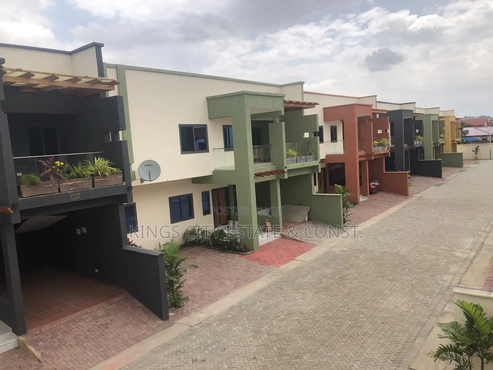 4bdrm House in Mile-7, Achimota for rent