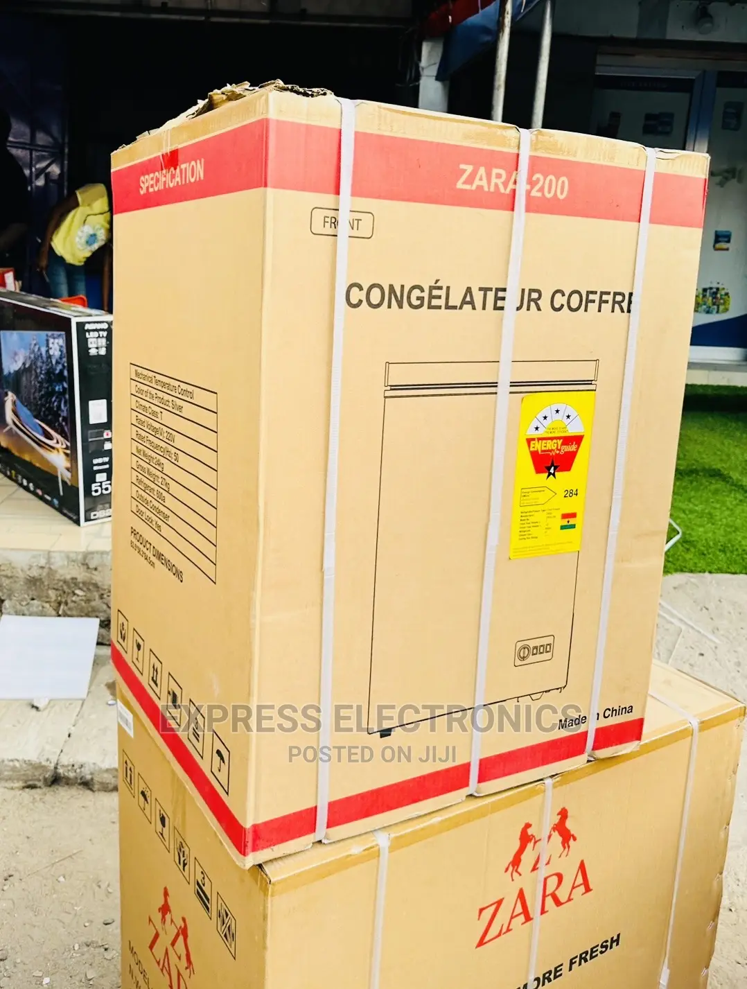 Stylish Model New Zara -200s. 142 Litres Freezer Chest