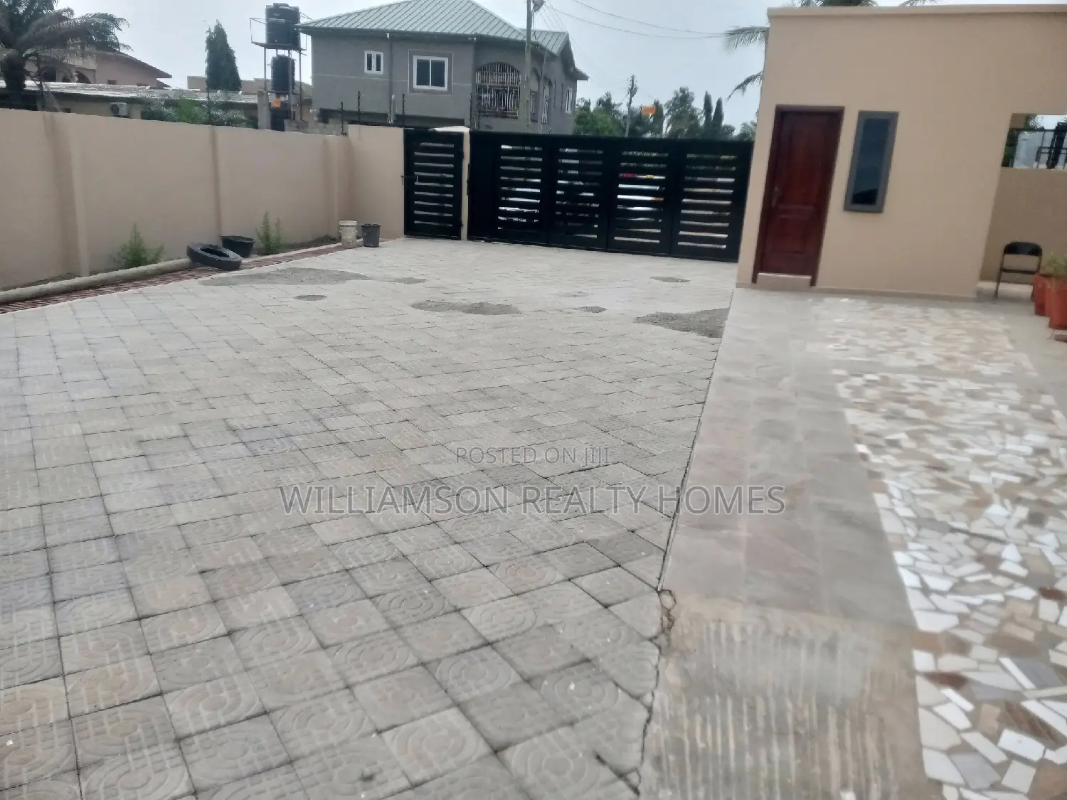 2bdrm Apartment in Adegonno Area, Spintex for rent