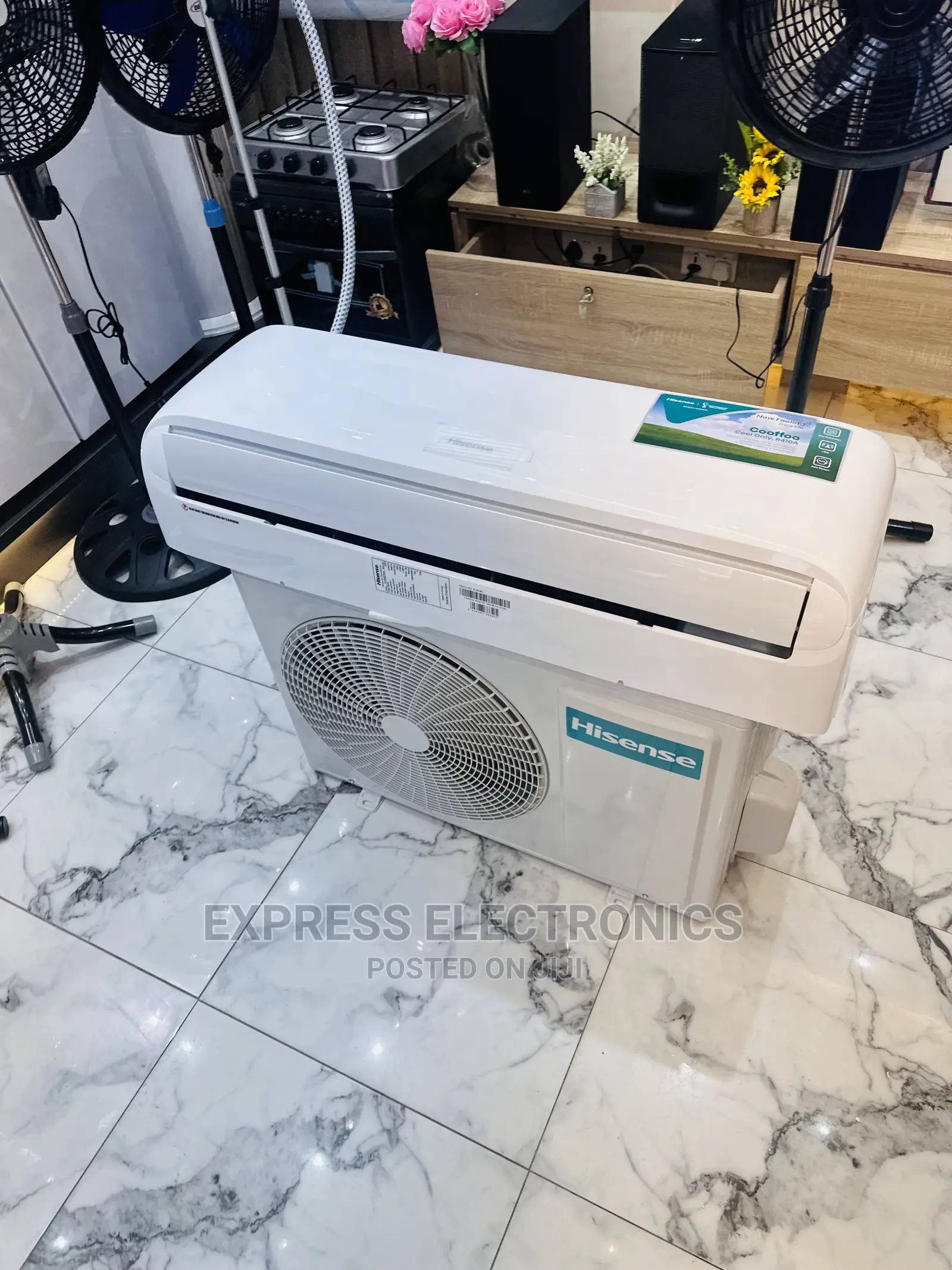 Stylish Model White 2.5hp Split R410 Gas