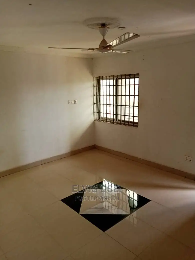 1bdrm Apartment in Scc Inside, Weija for rent