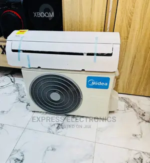 Stylish Model Split R410 Gas 2.5hp Midea