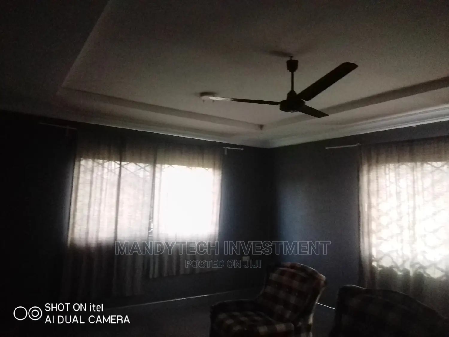 10bdrm Apartment in Atwima Nwabiagya for sale