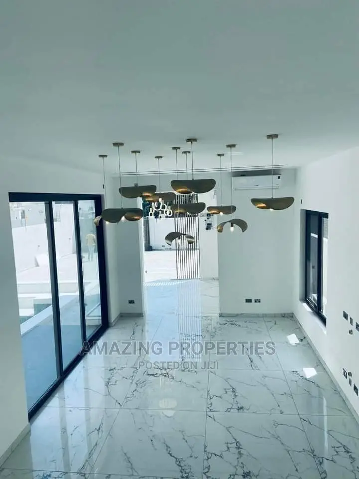 4bdrm House in 4Bedrooms House With for sale
