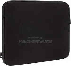 Incase Designs Classic Universal Sleeve for Laptops 15''-16'