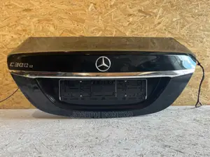 W205 C300 2015,2016,2017,2018,2019,2020 Boot