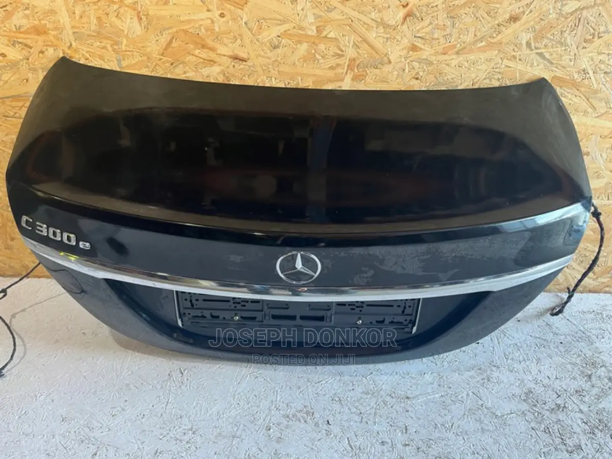 W205 C300 2015,2016,2017,2018,2019,2020 Boot