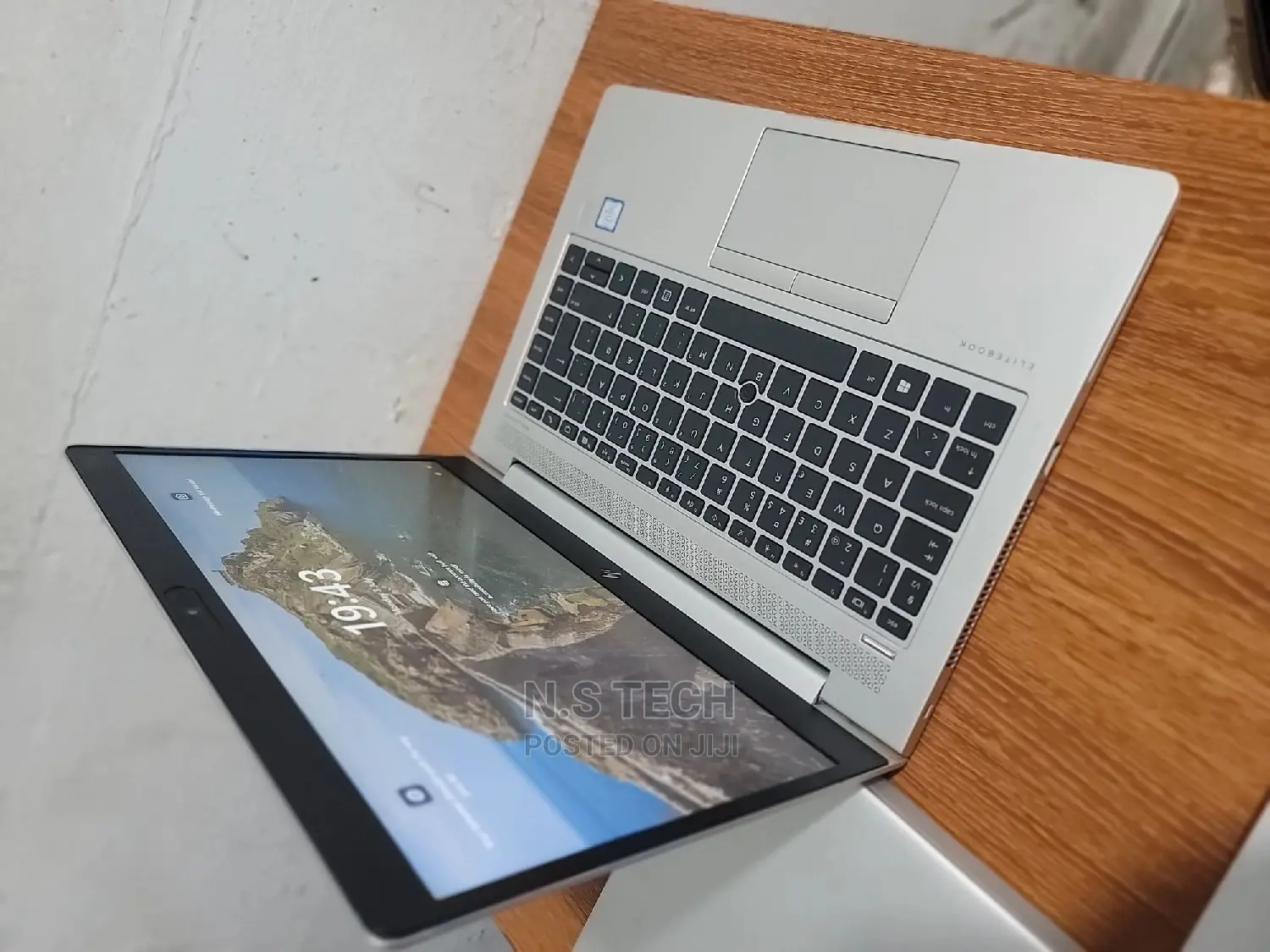 Laptop HP EliteBook 840 G5 8GB Intel Core I5 SSD 256GB