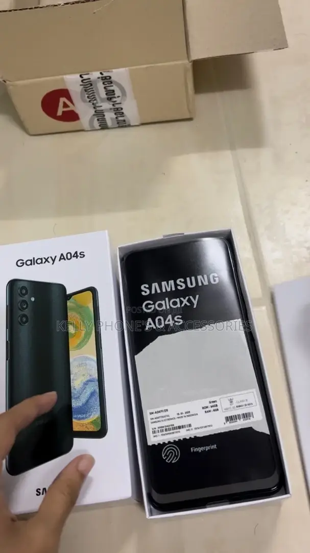 New Samsung Galaxy A04s 128 GB Black
