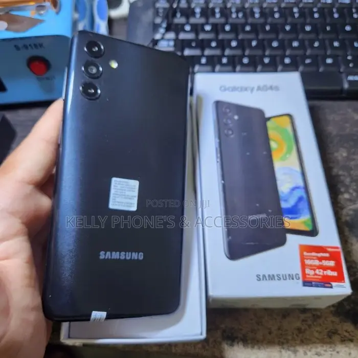 New Samsung Galaxy A04s 64 GB Black