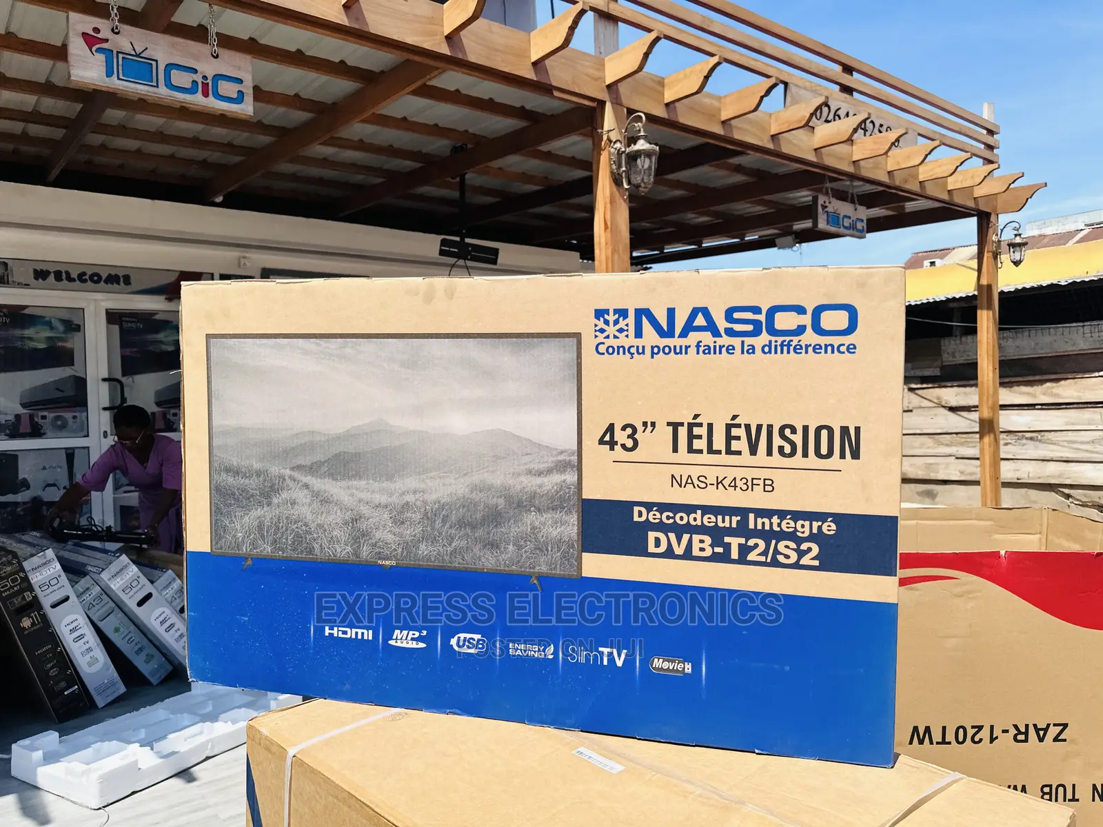 Integrated Decoder Sleek Nasco 43”FHD Satellite Digital