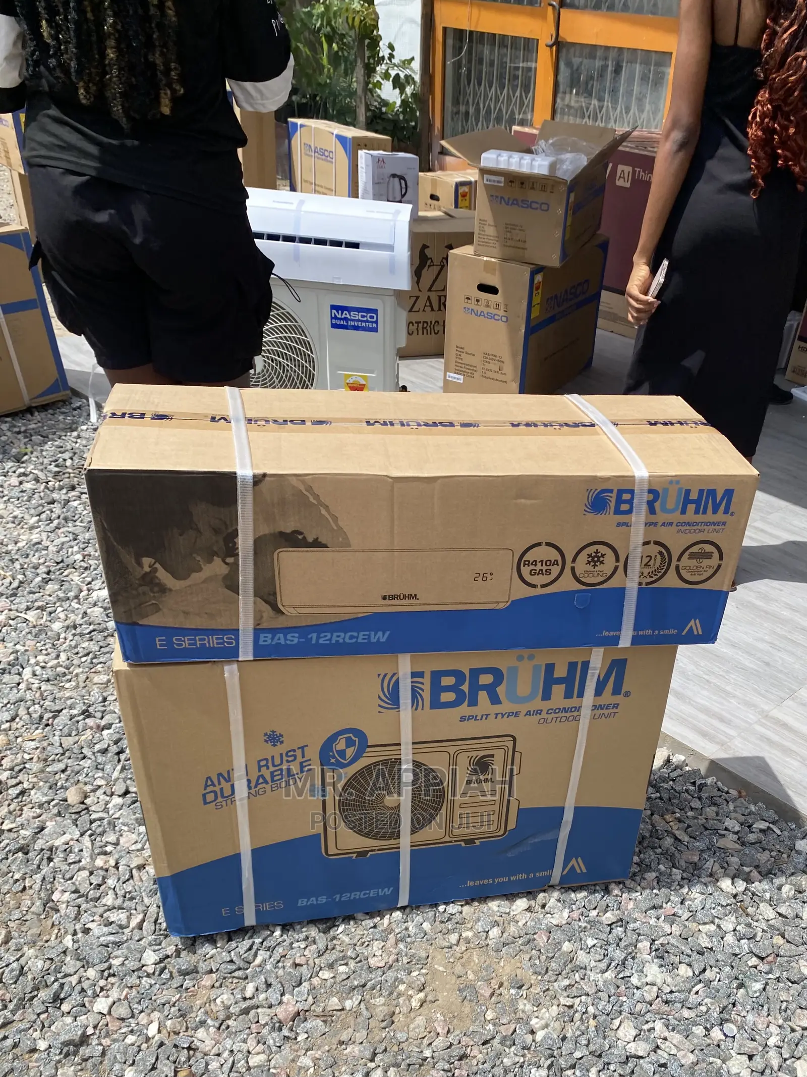 Unique Brühm 1.5hp Ac With Fast Cooling Compressor(White).