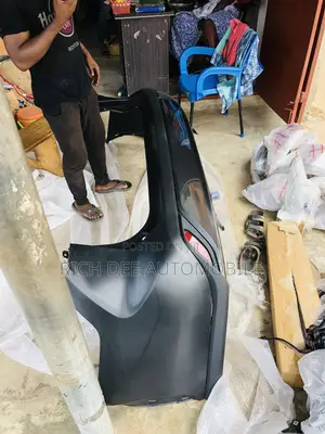 Highlander 2022 Back Bumper Complete