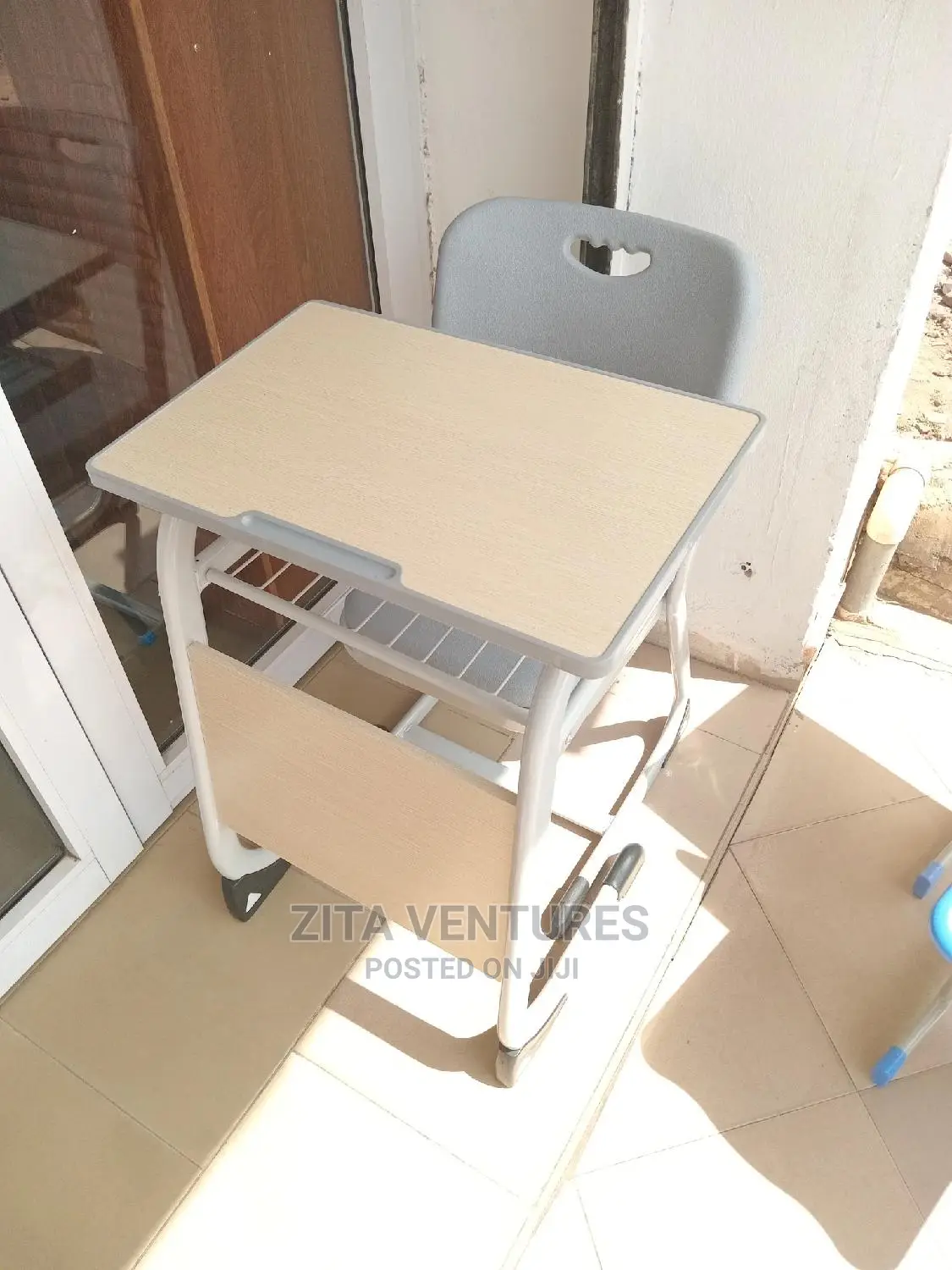 Students Desk