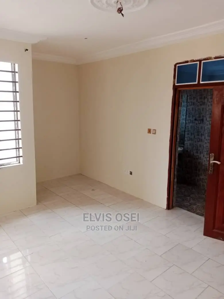 3bdrm Apartment in Around Westhill Mall, Weija for rent