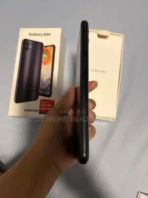 New Samsung Galaxy A04 64 GB Black