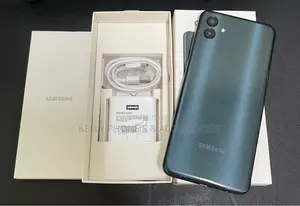 New Samsung Galaxy A04 64 GB Black