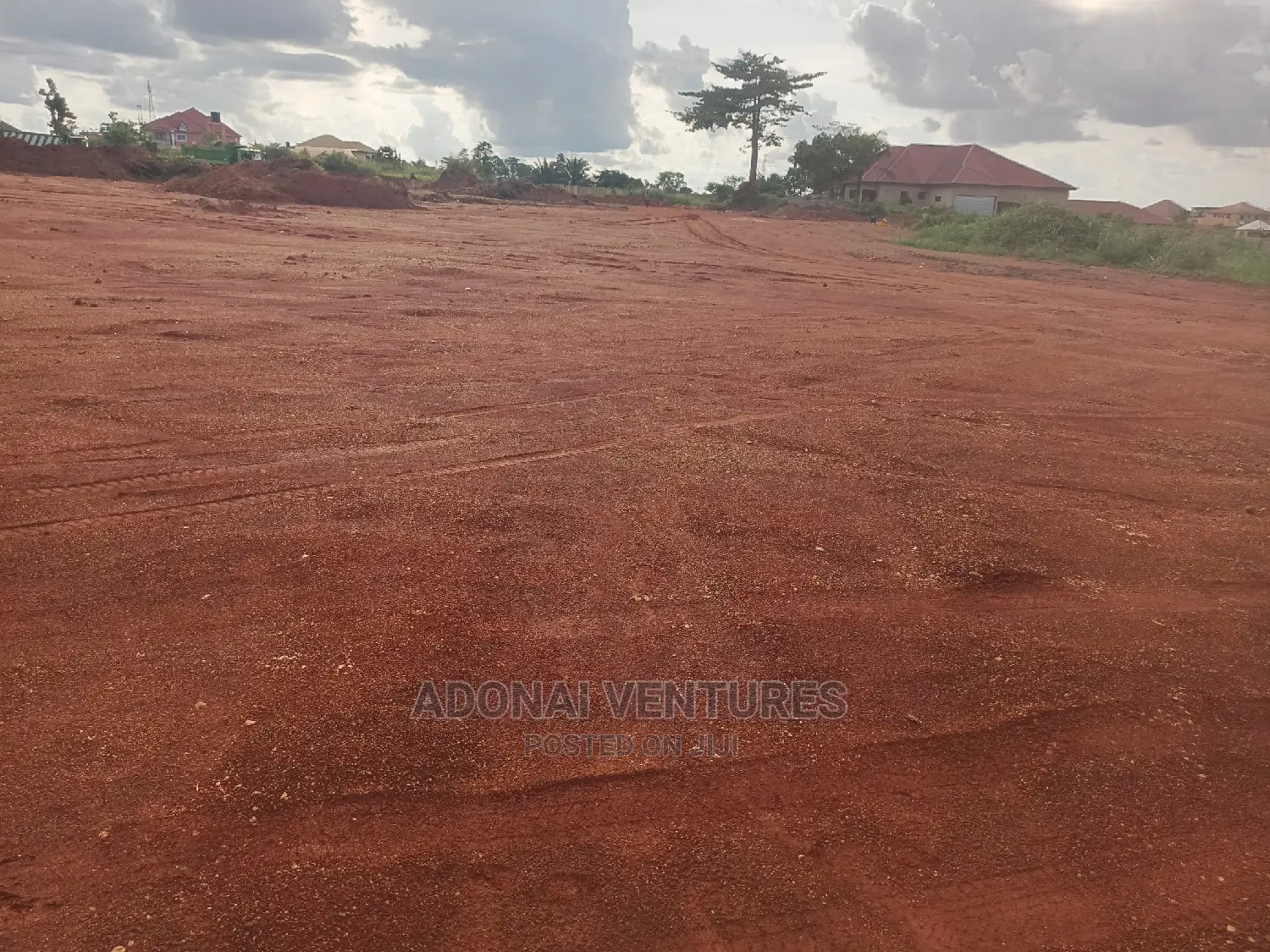 One Plot of Land for Sale in Sokoban Kwamonma