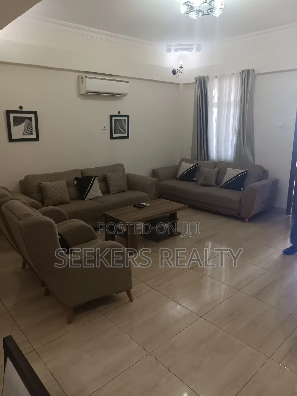 Furnished 2bdrm Apartment in Seekers Realty, Osu Ako-Adjei for rent