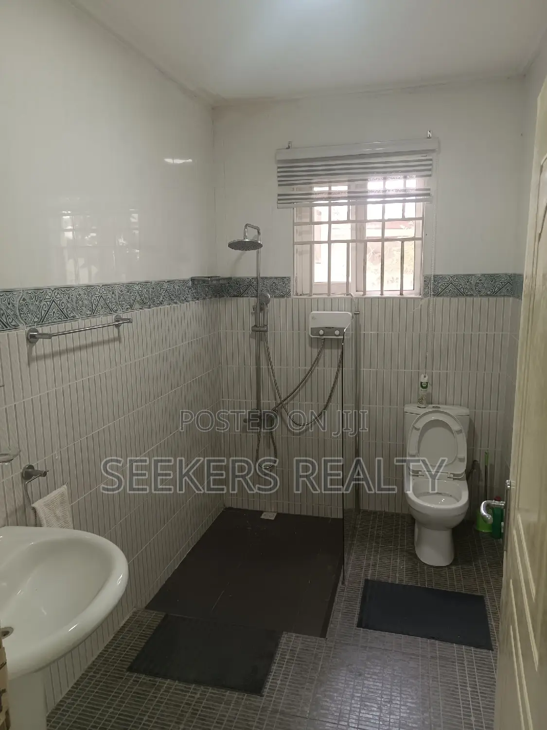 Furnished 1bdrm Apartment in Seekers Realty, Labone for rent