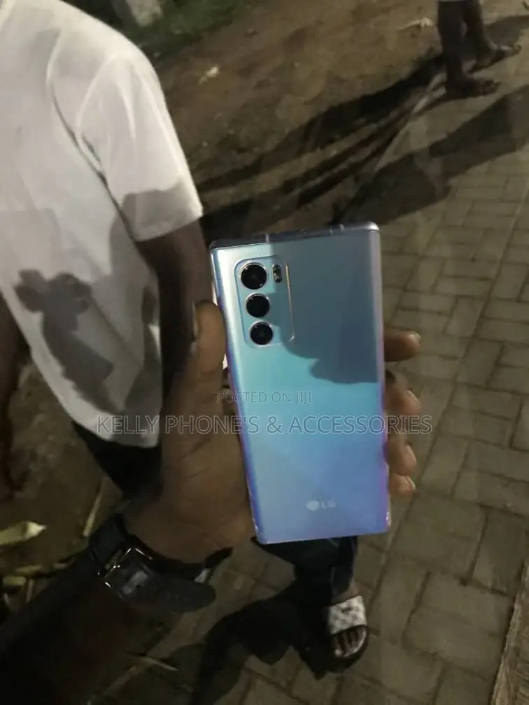 LG Wing 5G 256 GB Blue