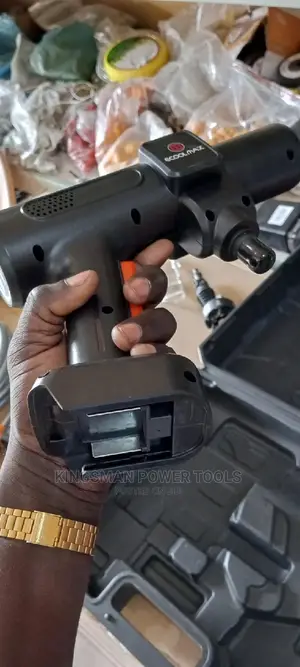 Cordless Pressure Washer