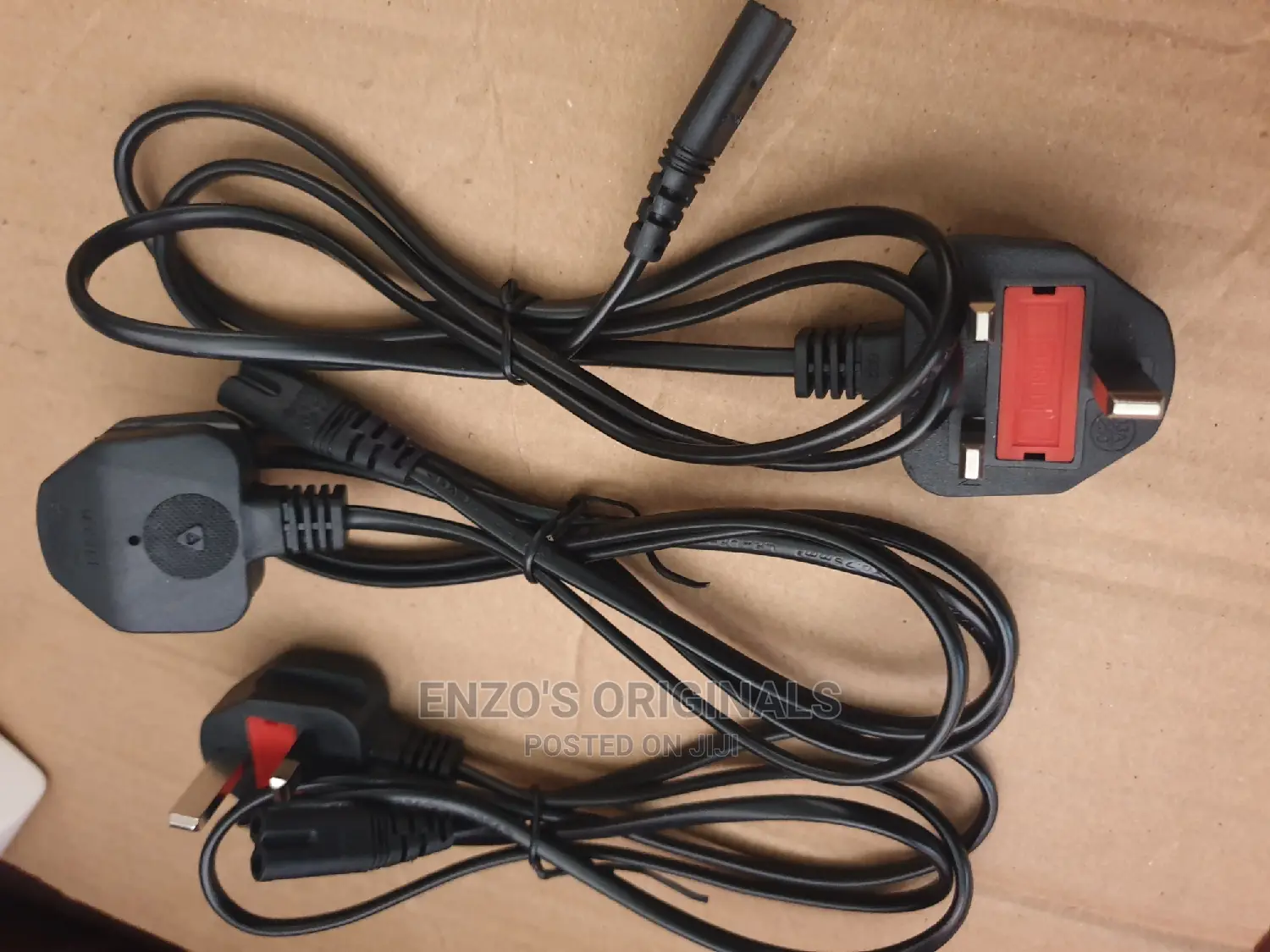 3pin UK Plug for Microsoft Surface Charger AC Cable Fused