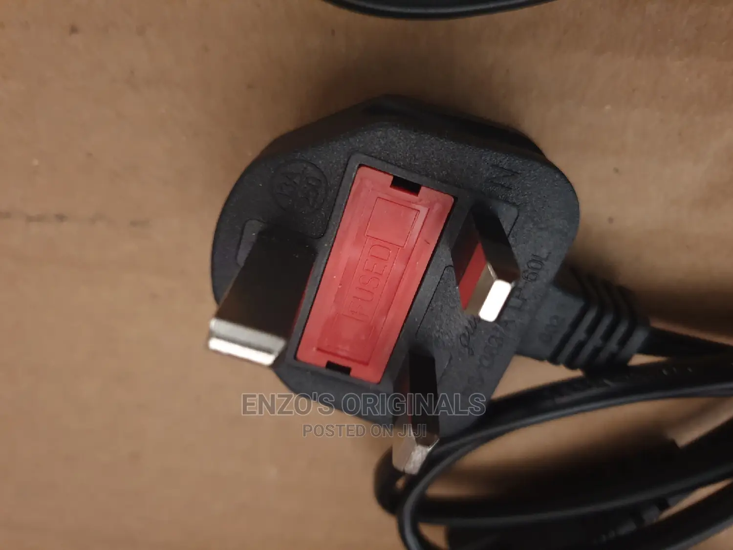 3pin UK Plug for Microsoft Surface Charger AC Cable Fused