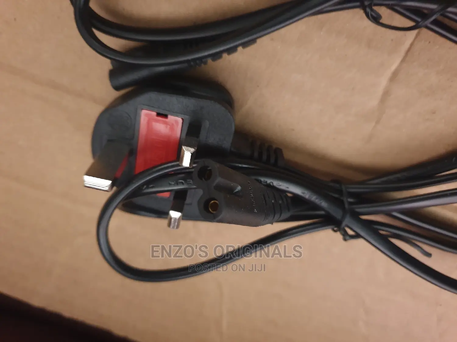3pin UK Plug for Microsoft Surface Charger AC Cable Fused