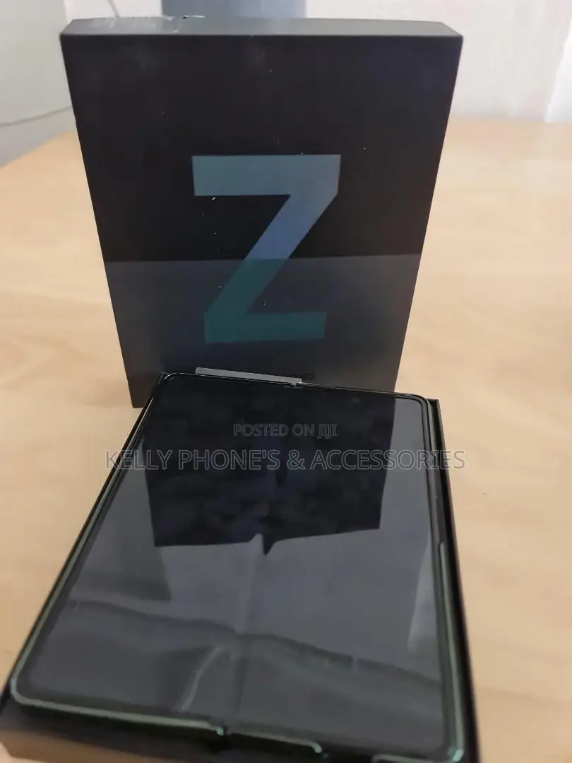 New Samsung Galaxy Z Fold3 5G 256 GB Black