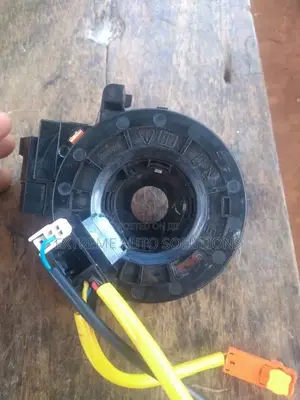 Toyota Camry 2014  Horn Plate