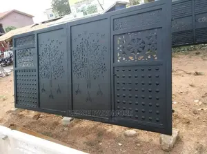 Galvanized Sheet Gate