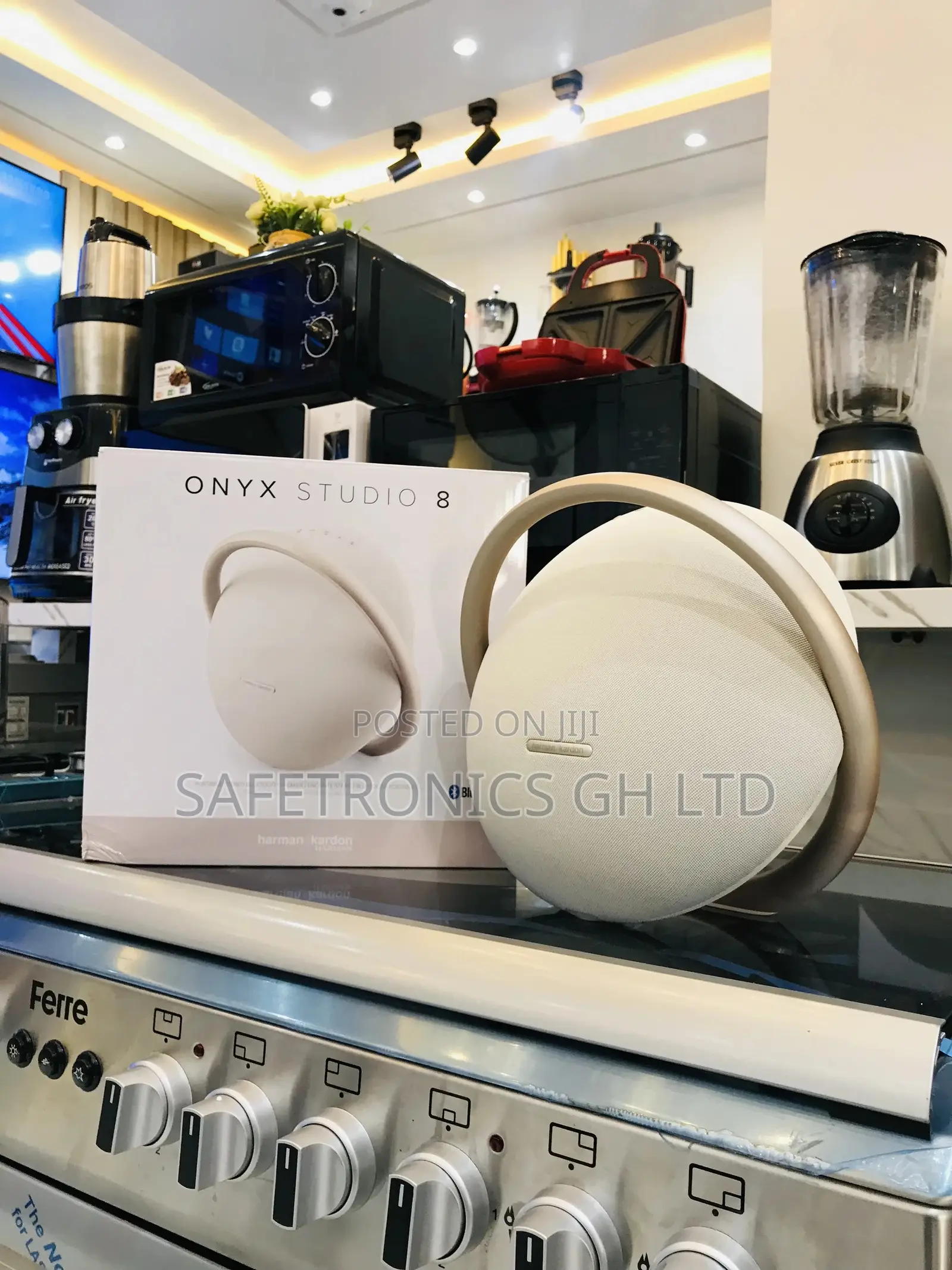 Neatly Sealed Onyx Studio8 Bluetooth Wireless Soundbar