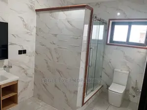 5bdrm House in Airport Residential Area for sale