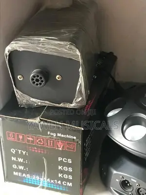 Photo - Fog/ Smoke Machine (400w)
