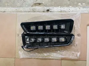 Photo - Ford F-150 Raptor Fog Light