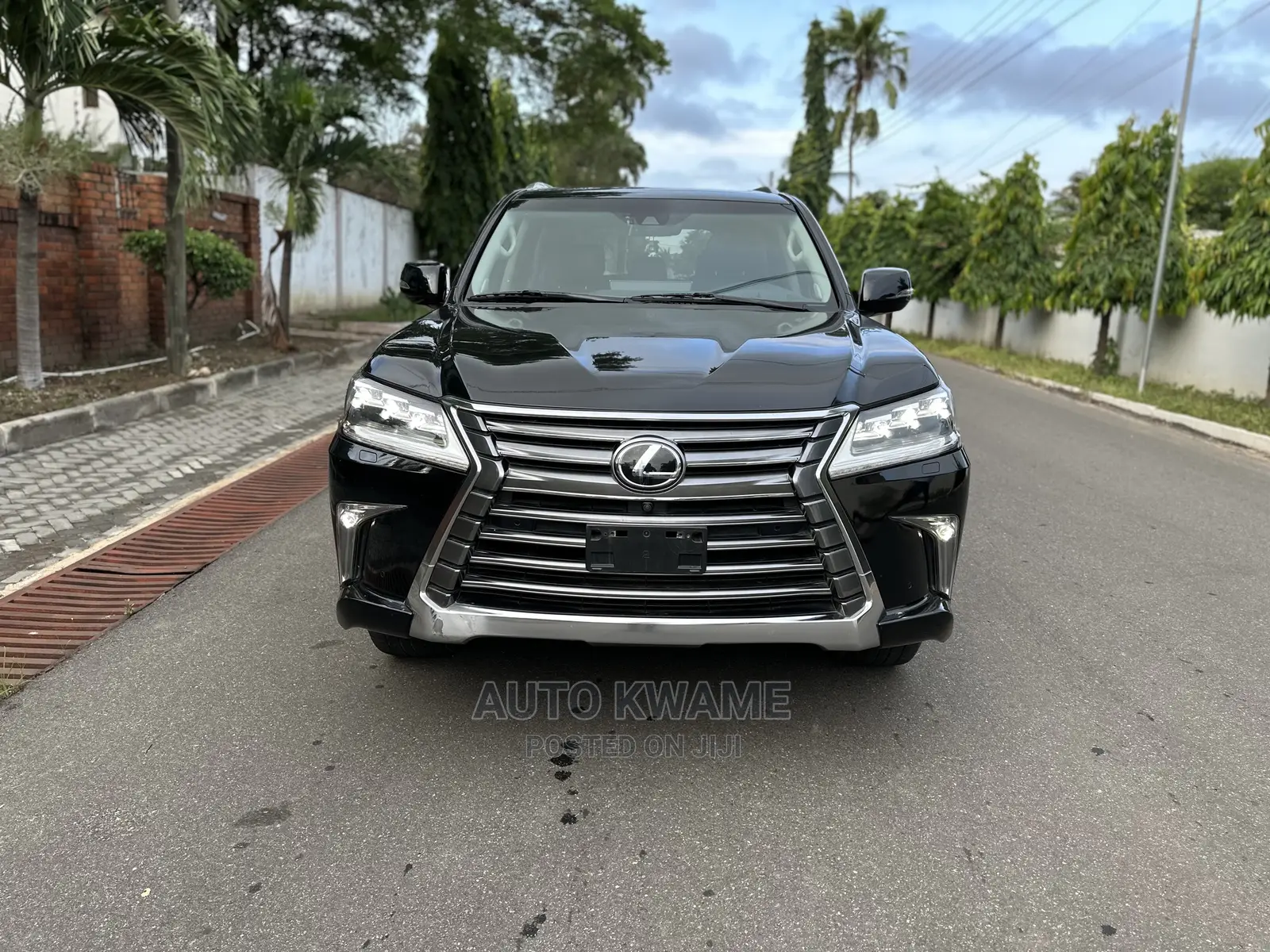 Lexus LX 570 AWD 2018 Black