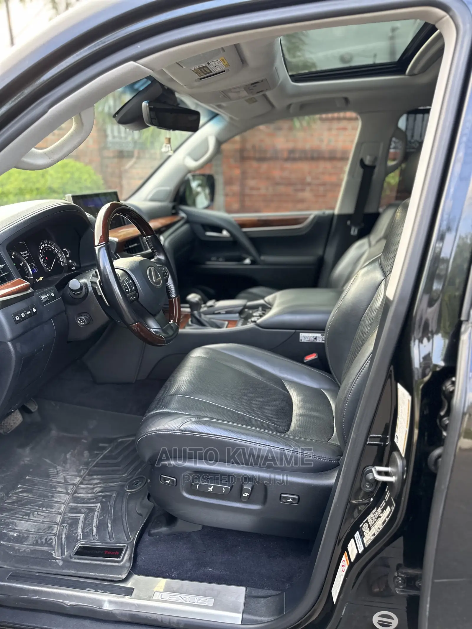 Lexus LX 570 AWD 2018 Black
