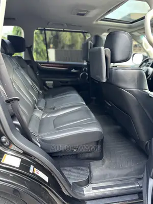 Lexus LX 570 AWD 2018 Black