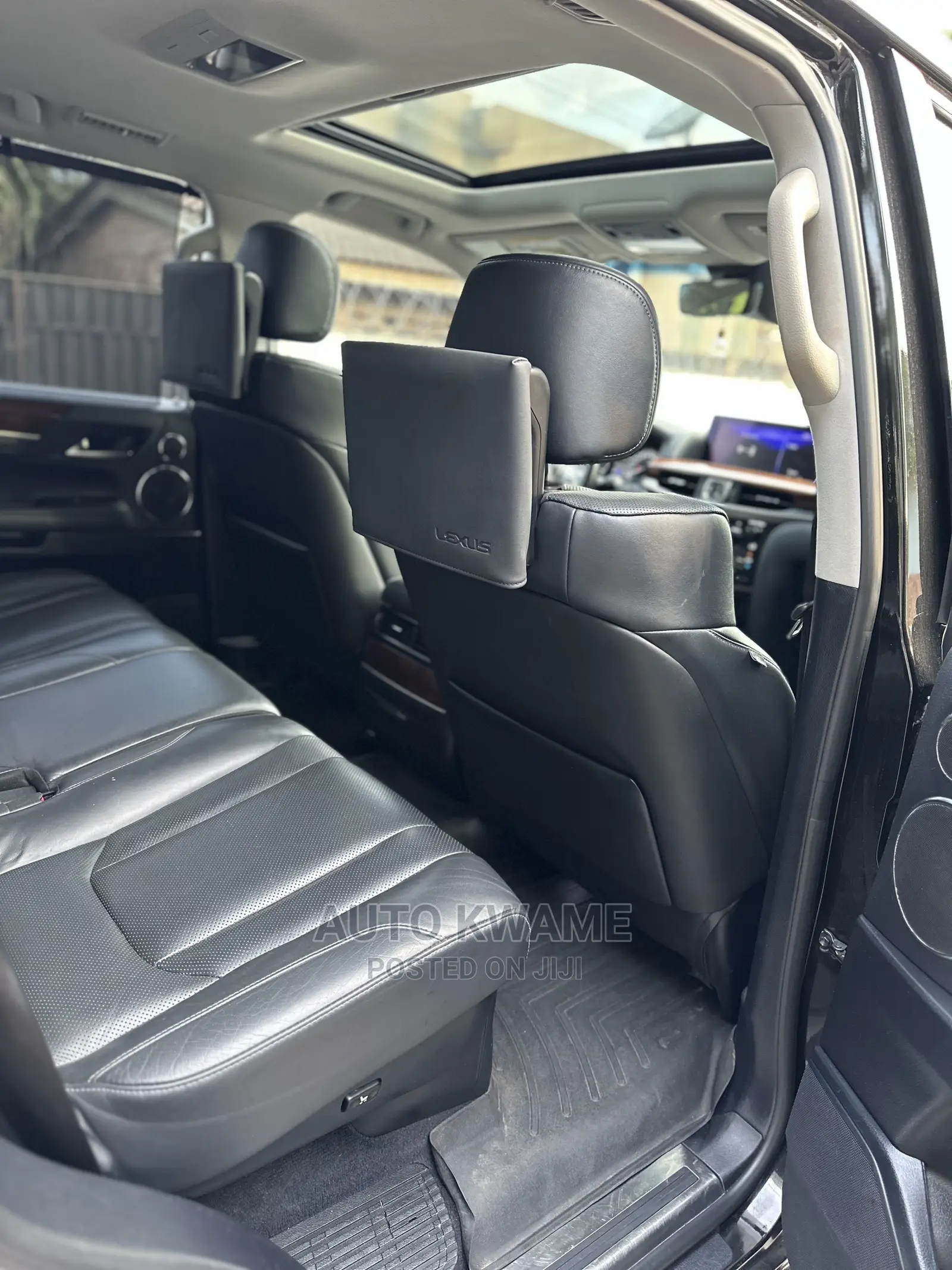 Lexus LX 570 AWD 2018 Black