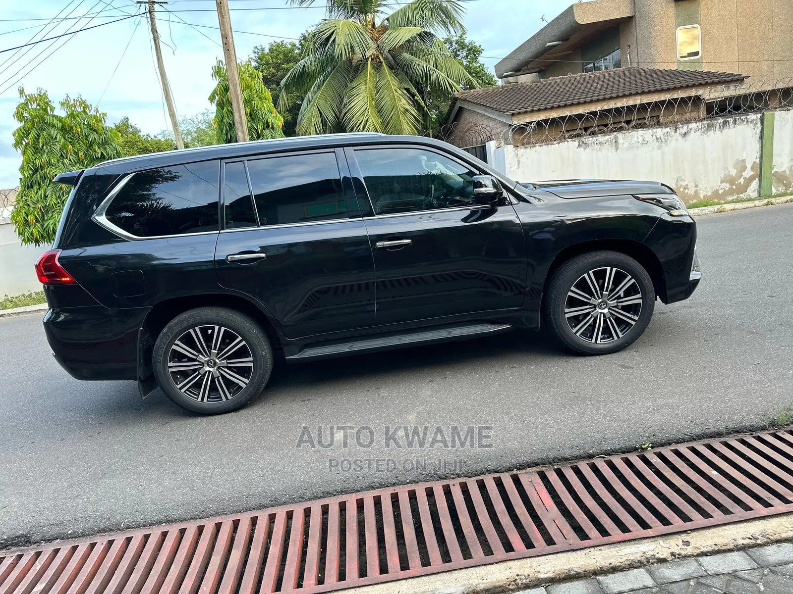 Lexus LX 570 AWD 2018 Black