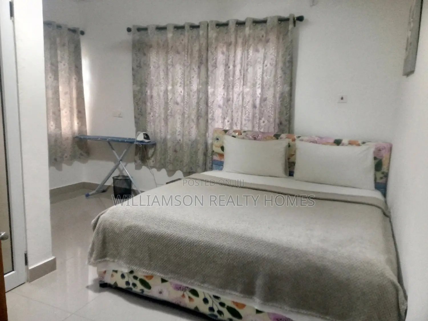 Luxury/Furnished Cham Hall Apt,Spintex
