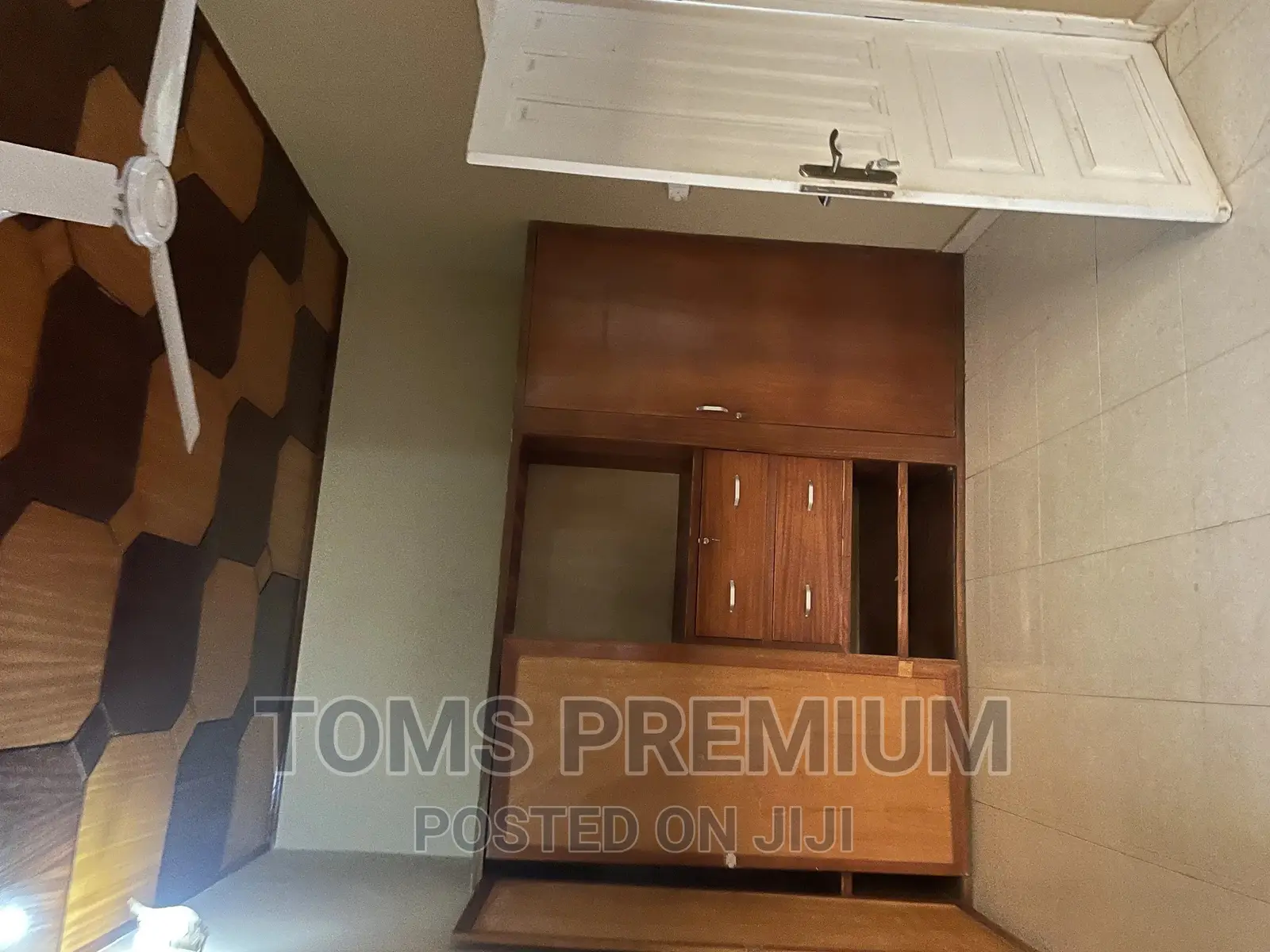 2bdrm House in East Legon for rent