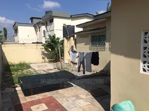 3bdrm House in Dzorwulu for rent