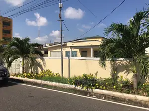3bdrm House in Dzorwulu for rent