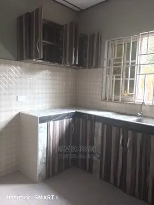 1bdrm House in School Junction, Anyaa for rent