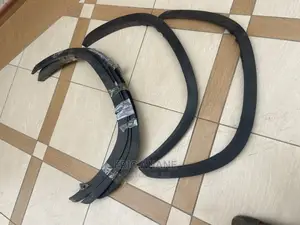 2020 - 2022 Highlander Fender and Door Mulding