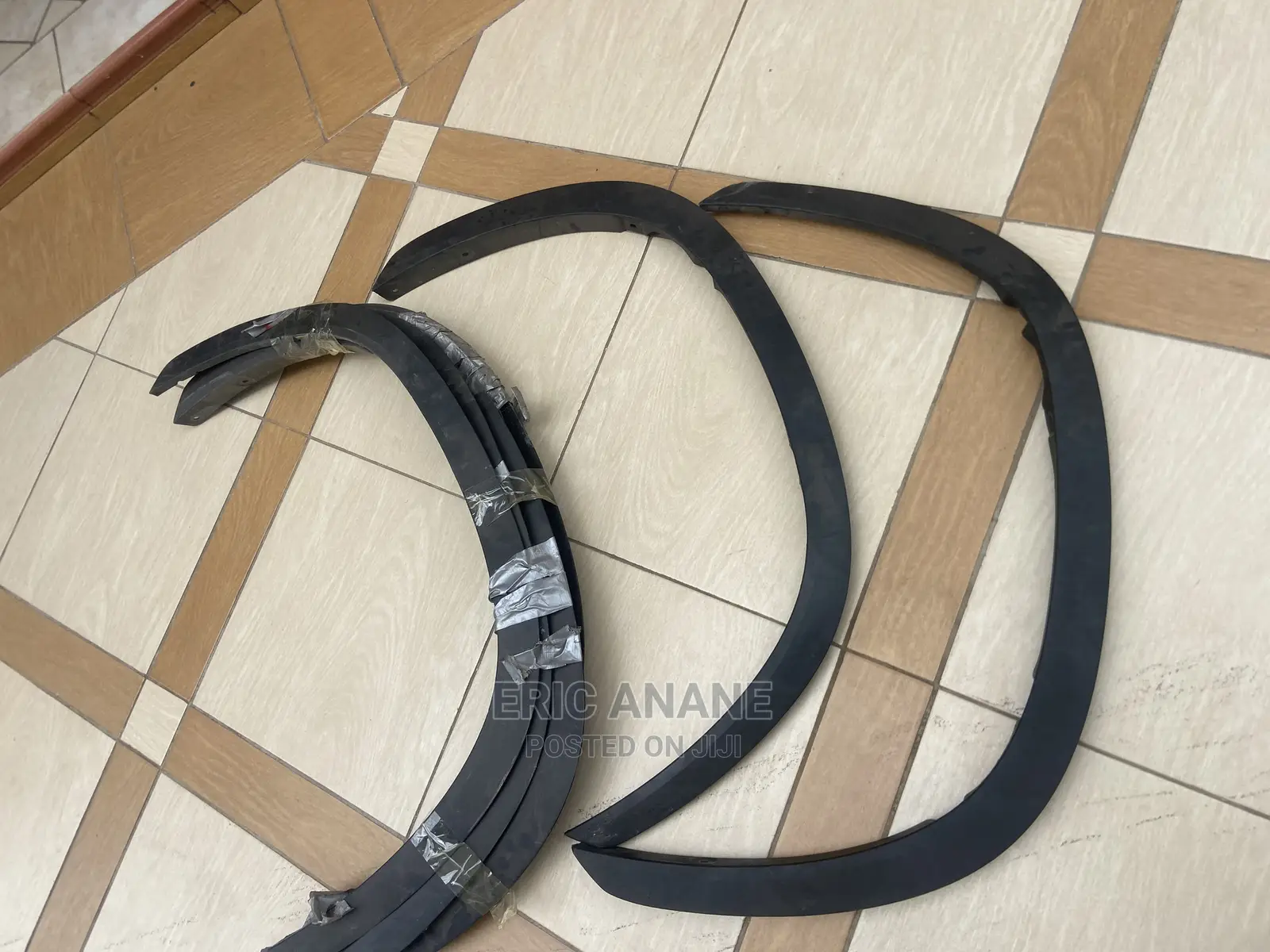 2020 - 2022 Highlander Fender and Door Mulding